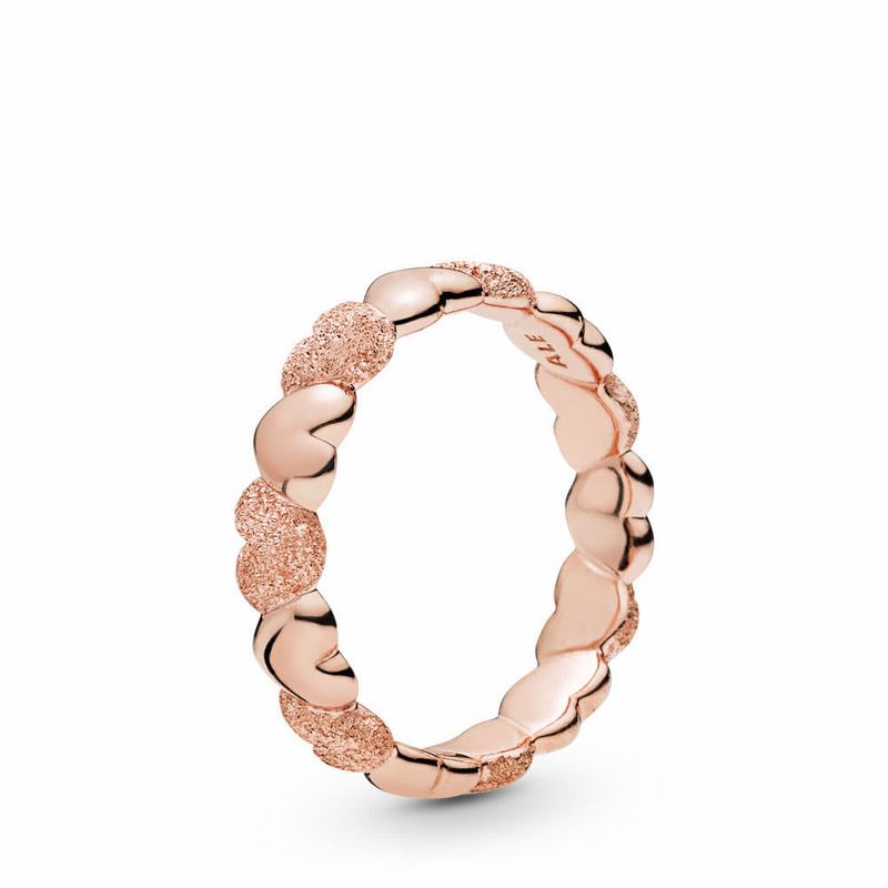 Pandora Rose™ Matte Brilliance Hearts Stackable Ring Egypt UK8591632